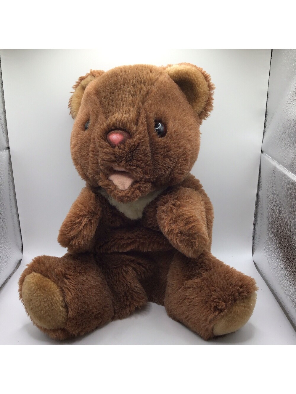 Benton Bear Hand Puppet Caltoy Softsheen 10 “